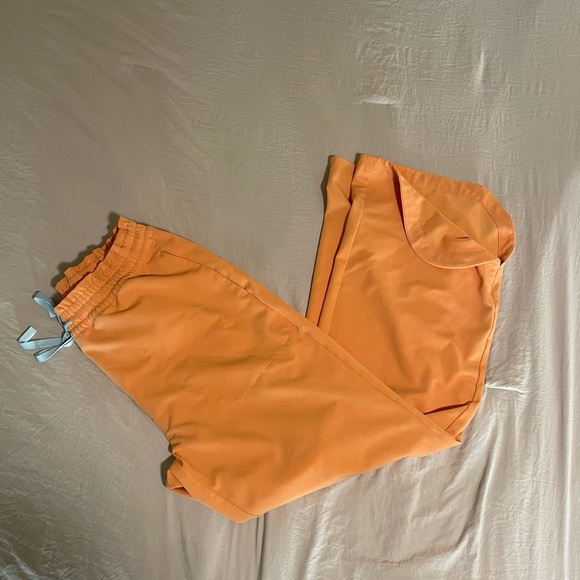 Figs Shaka Orange Marseille Wide Leg - Tall Scrub Pant - Picture 4 of 5